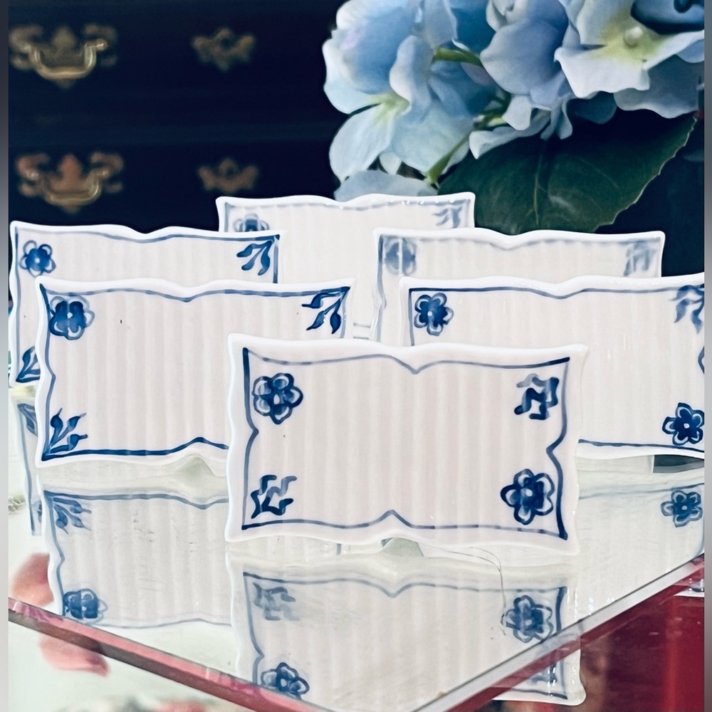 Beautiful Vintage Porcelain Set of 6 Place Card Holders NIB Made in Philippines